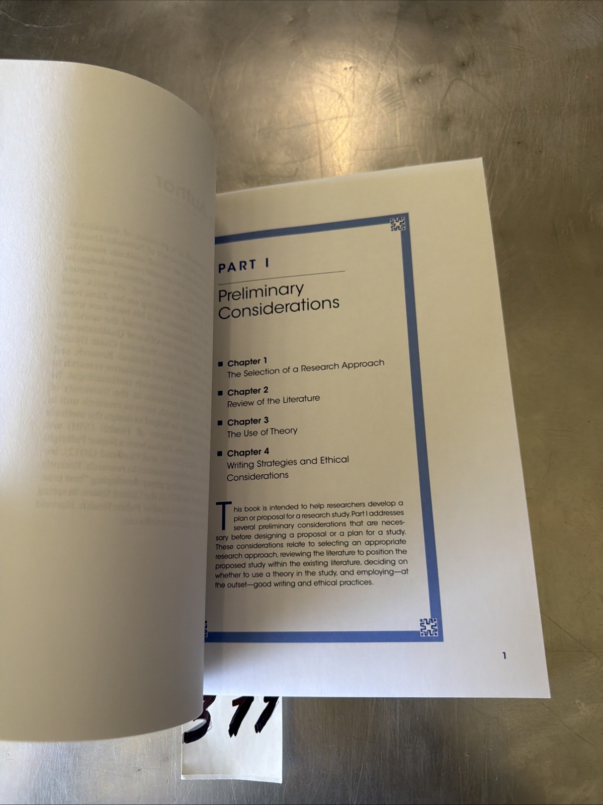 Research Design: Qualitative, – Paperback, by Creswell John W. – Very Good